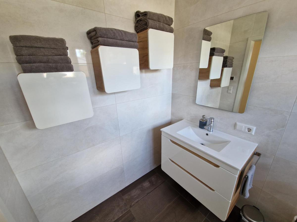 Apartment Nahe Meyer Werft In Ostfriesland Mit Kueche & Netflix Westoverledingen 외부 사진